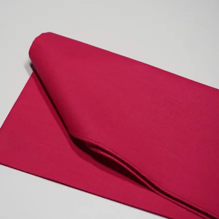 Foulard 03 · Rouge froid clair vif, drapé
