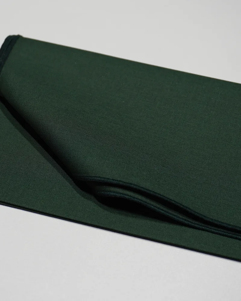 Foulard 10 · Vert froid sombre doux, drapé