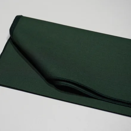 Foulard 10 · Vert froid sombre doux, drapé