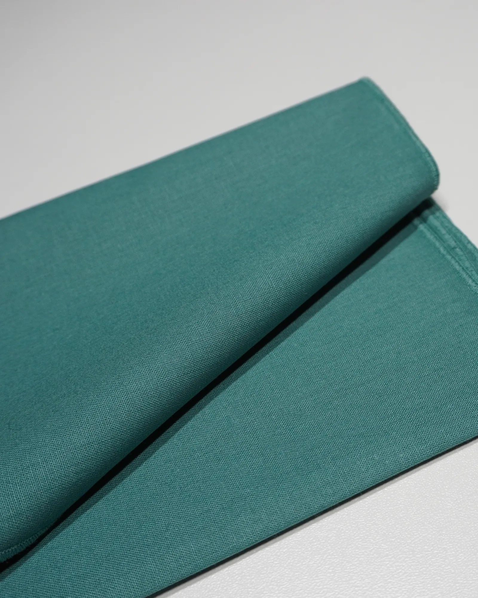 Drape 12 · Green – Cool, Light, Soft, draped